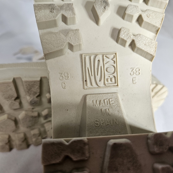 Chic & Cozy Cream Canvas Sneakers,  NoBox, Made in Spain, Size 38 - Picture 7 of 9